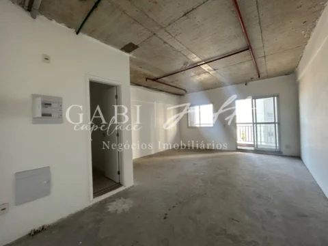 Sala à venda no Vila Mathias: