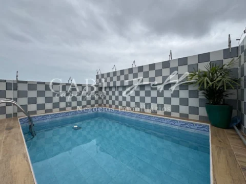 Cobertura à venda no CAMPO GRANDE: