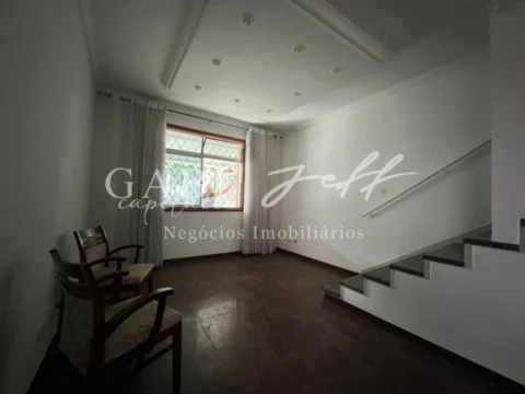Casa à venda no EMBARÉ: