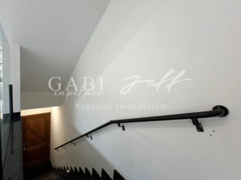 Casa à venda no EMBARÉ: