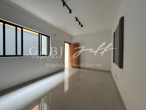 Casa à venda no EMBARÉ: