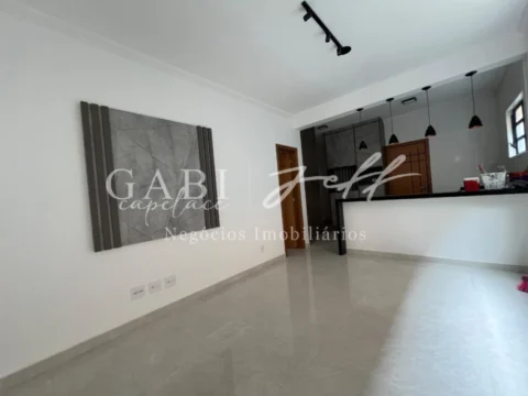 Casa à venda no EMBARÉ:
