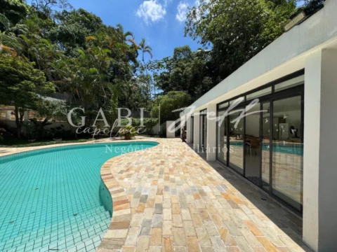 Casa à venda no MARAPÉ: