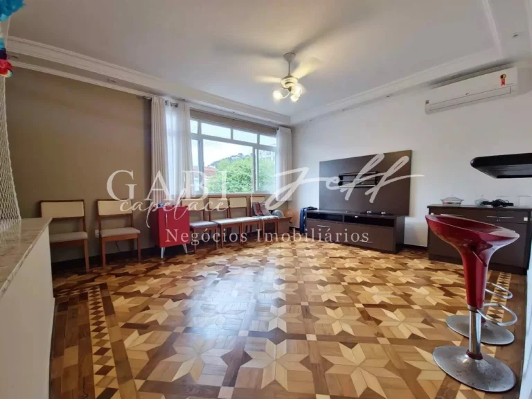 Casa à venda no MARAPÉ: