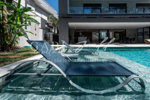 Casa à venda no RIVIERA: