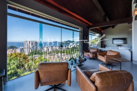 Casa à venda no MARAPÉ: