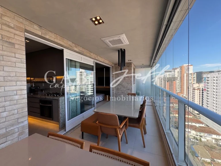 Apartamento à venda no Ponta da Praia:
