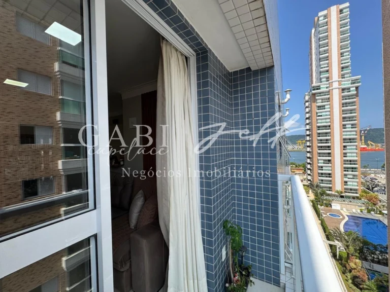 Apartamento à venda no Ponta da Praia: