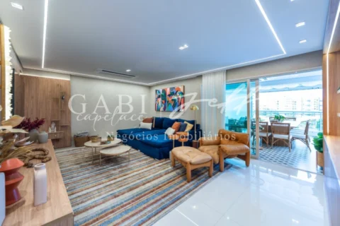 Apartamento à venda no Ponta da Praia: