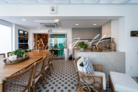 Apartamento à venda no Ponta da Praia: