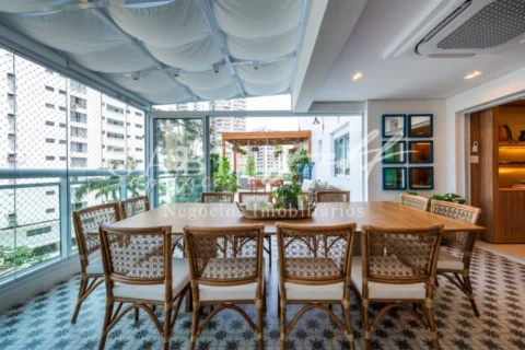 Apartamento à venda no Ponta da Praia: