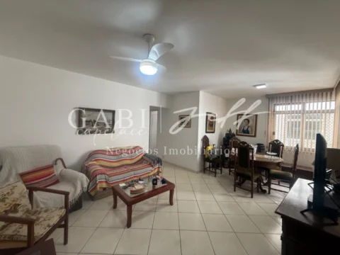 Apartamento à venda no Gonzaga: