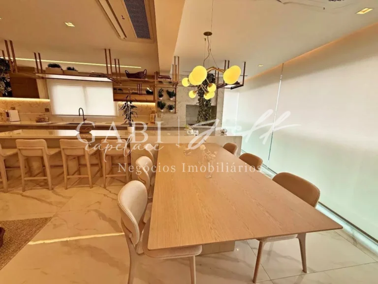 Apartamento à venda no Ponta da Praia: