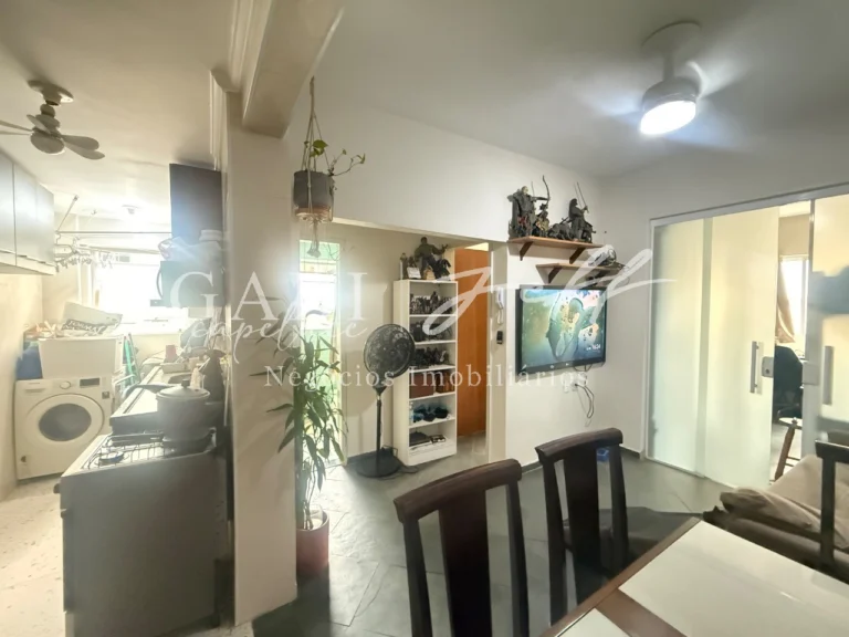 Apartamento à venda no EMBARÉ: Foto 01