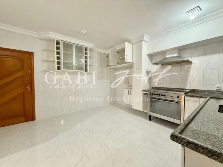 Apartamento à venda no EMBARÉ: