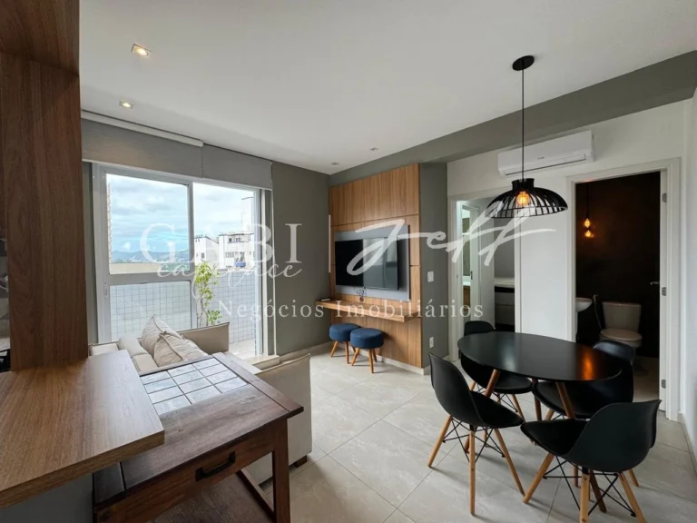 Apartamento à venda no Ponta da Praia: