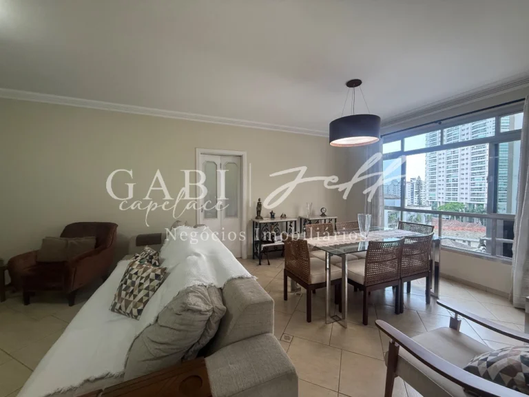 Apartamento à venda no Ponta da Praia: