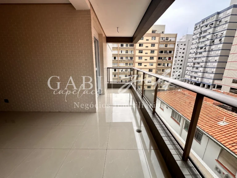 Apartamento à venda no EMBARÉ:
