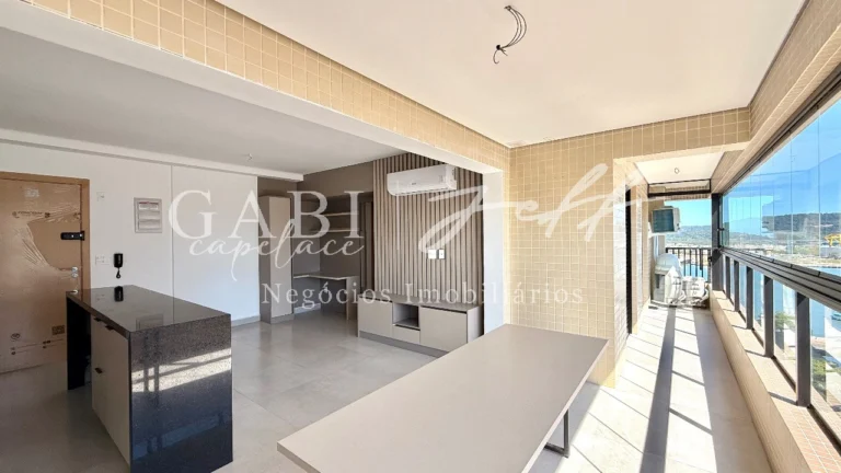 Apartamento à venda no Ponta da Praia: