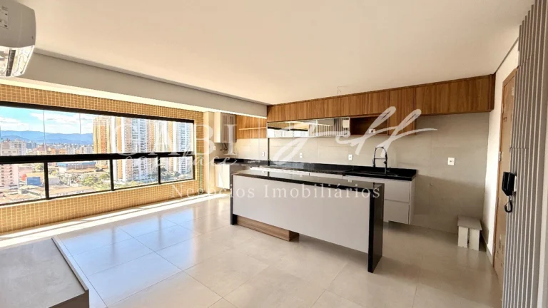 Apartamento à venda no Ponta da Praia: