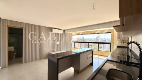 Apartamento à venda no Ponta da Praia: