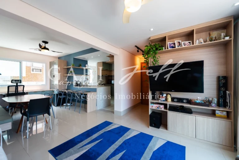 Apartamento à venda no MARAPÉ: