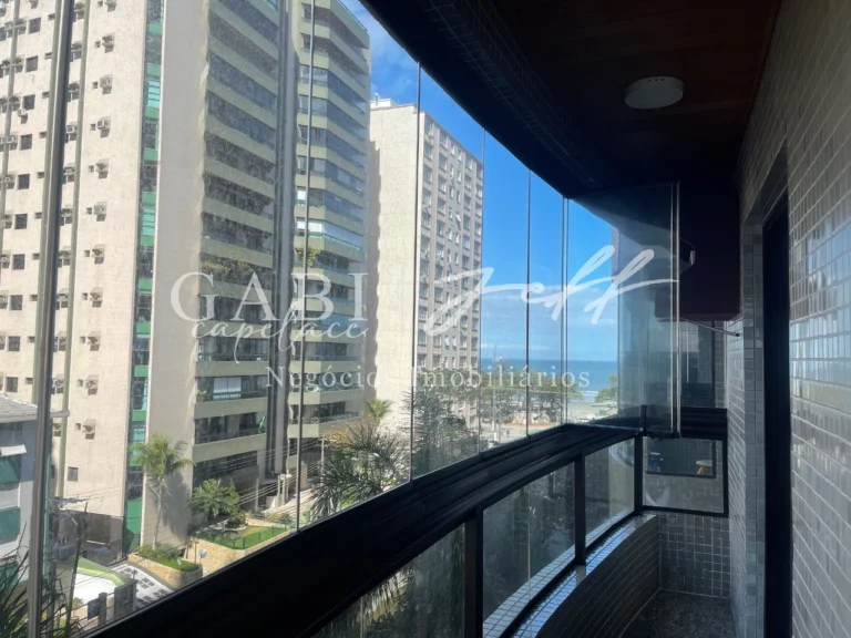 Apartamento à venda no EMBARÉ: