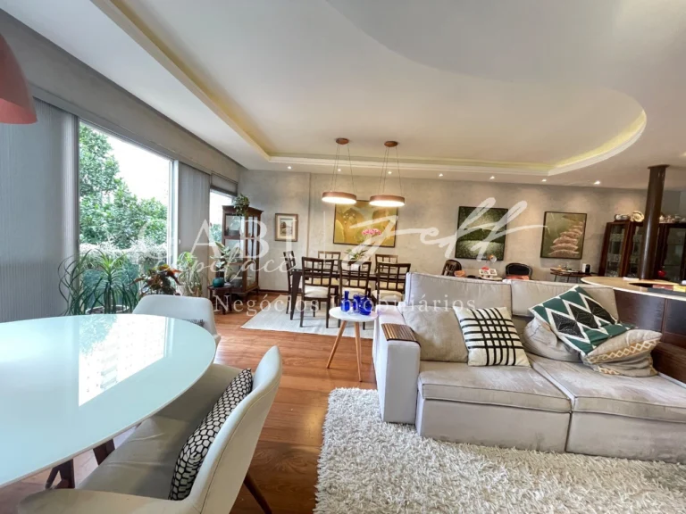 Apartamento à venda no EMBARÉ: