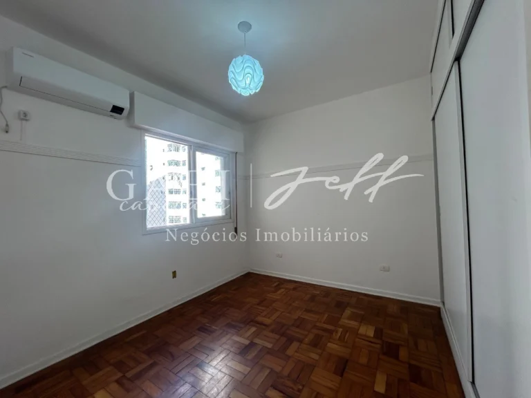 Apartamento à venda no Boqueirão: