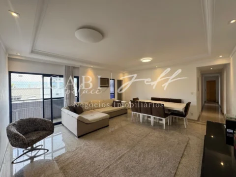 Apartamento à venda no Ponta da Praia: