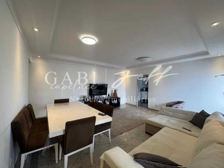 Apartamento à venda no Ponta da Praia: