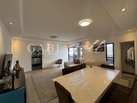 Apartamento à venda no Ponta da Praia: