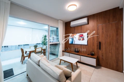 Apartamento à venda no EMBARÉ: