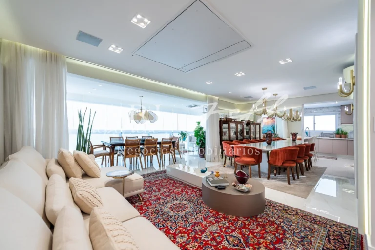 Apartamento à venda no EMBARÉ: