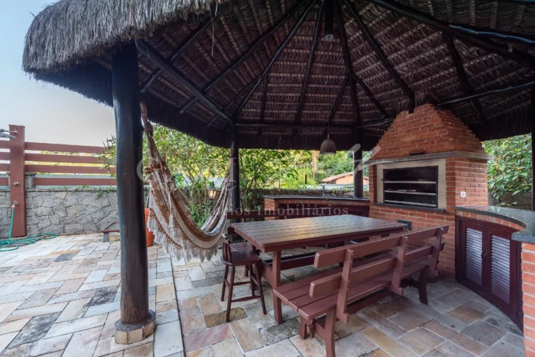 Casa à venda no MARAPÉ: