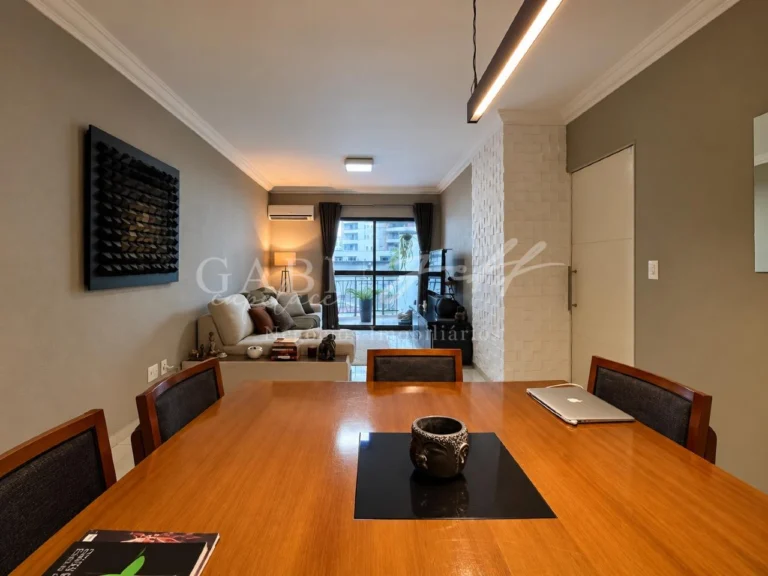 Apartamento à venda no Ponta da Praia: