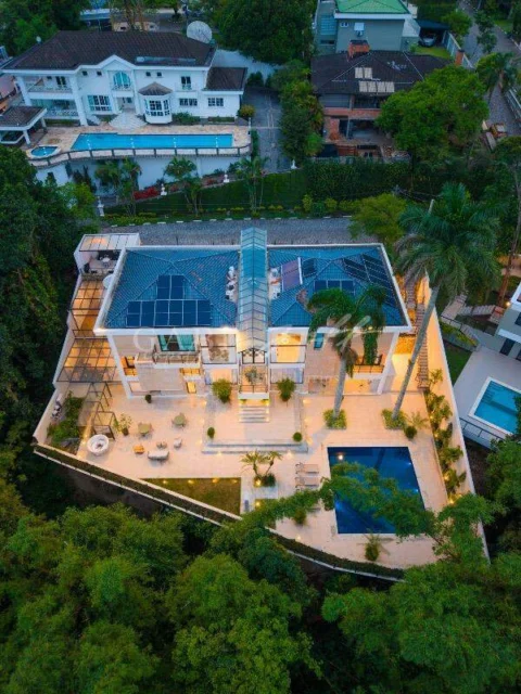 Casa à venda no MARAPÉ: