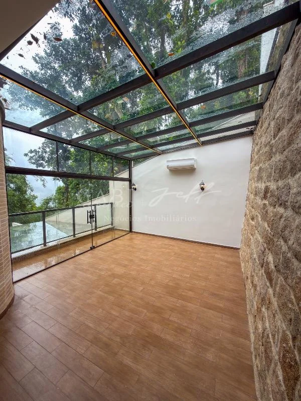 Casa à venda no MARAPÉ: