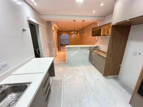 Casa à venda no MARAPÉ: