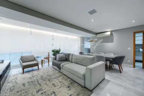 Apartamento à venda no Ponta da Praia:
