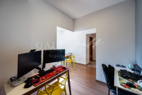 Apartamento à venda no Ponta da Praia: