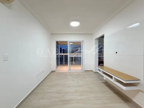 Apartamento à venda no EMBARÉ: