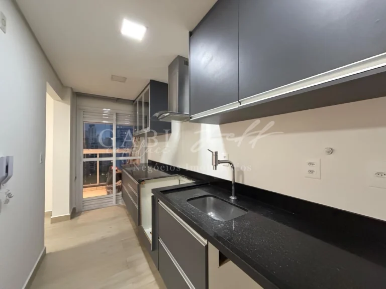 Apartamento à venda no EMBARÉ: