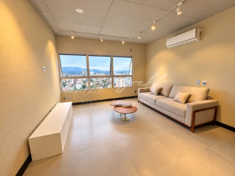 Apartamento à venda no EMBARÉ: