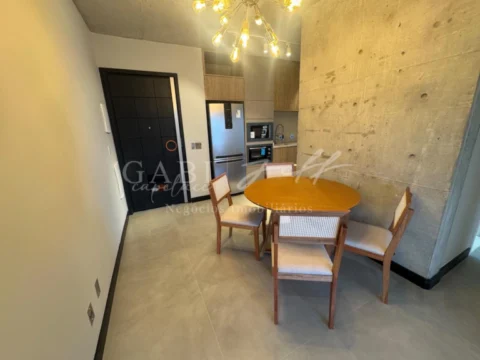 Apartamento à venda no EMBARÉ: