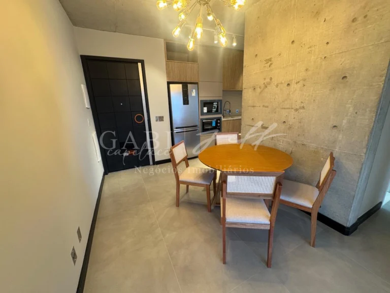 Apartamento à venda no EMBARÉ: