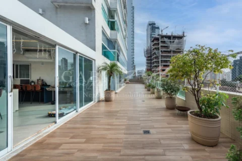 Apartamento à venda no EMBARÉ: