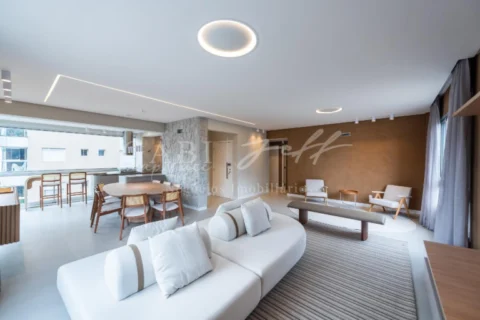 Apartamento à venda no EMBARÉ: