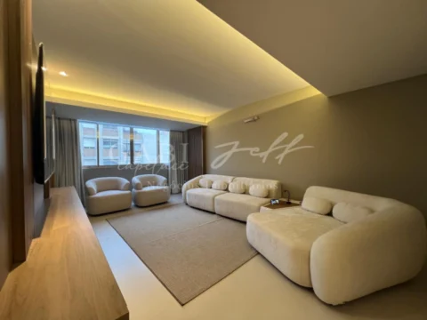 Apartamento à venda no Gonzaga:
