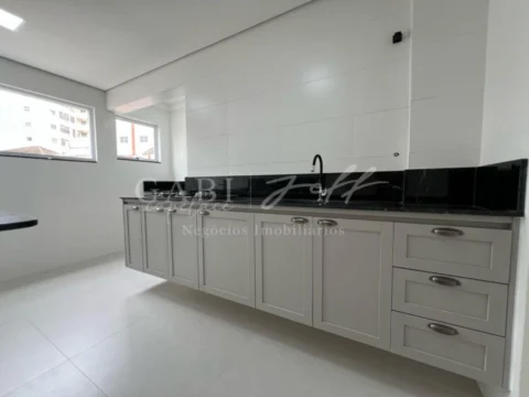 Apartamento à venda no Gonzaga: